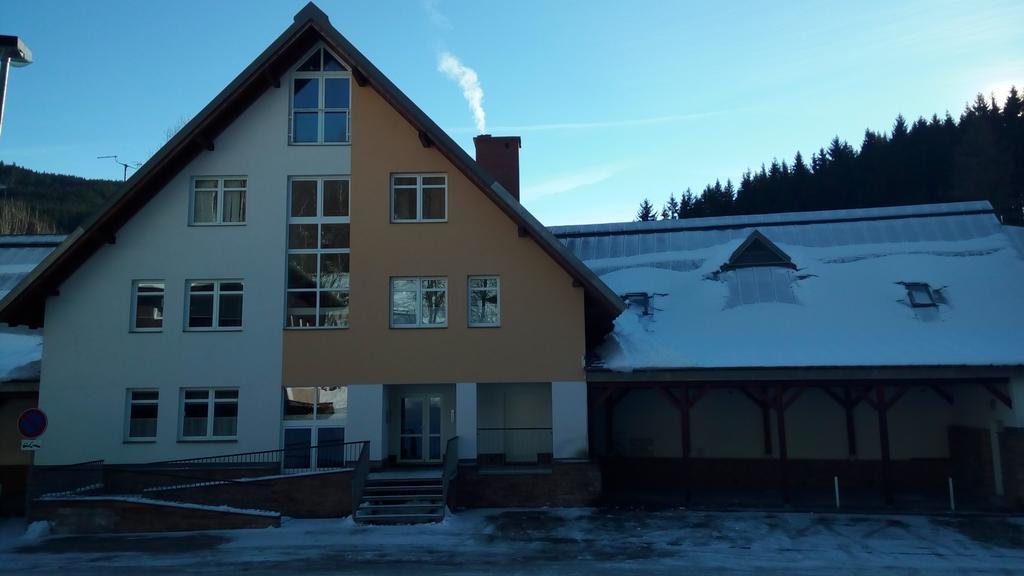 Apartman Lucie Špindlerŭv Mlýn Екстериор снимка